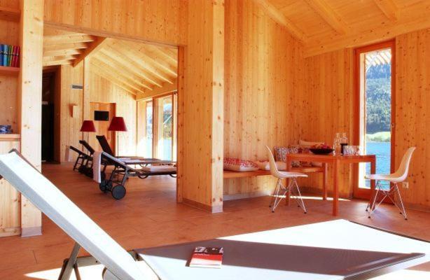 Seehotel Enzian Weissensee Zewnętrze zdjęcie