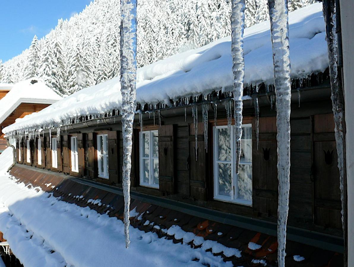 Seehotel Enzian Weissensee Zewnętrze zdjęcie