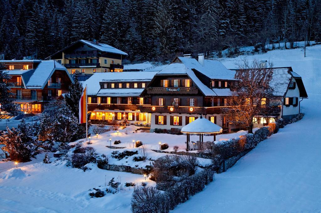 Seehotel Enzian Weissensee Zewnętrze zdjęcie