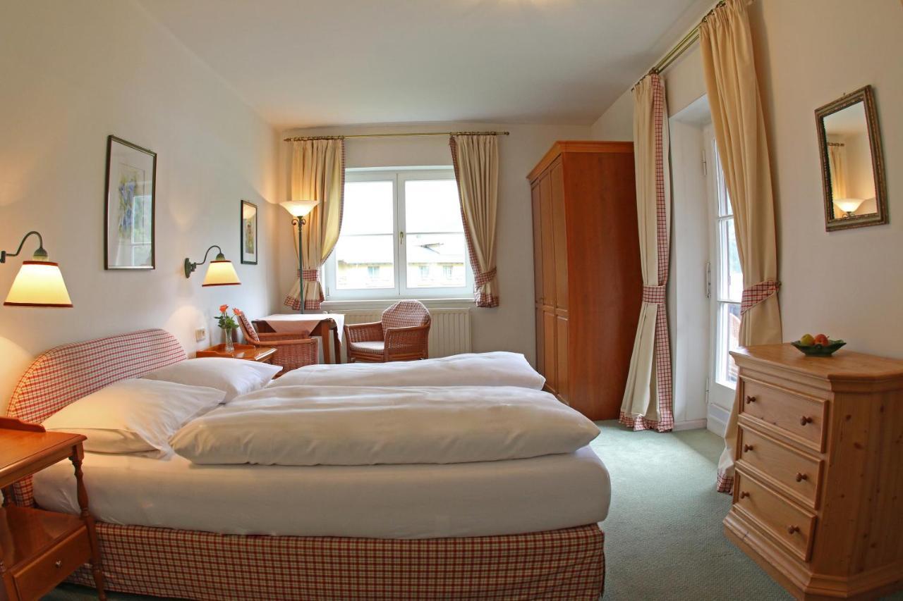 Seehotel Enzian Weissensee Zewnętrze zdjęcie