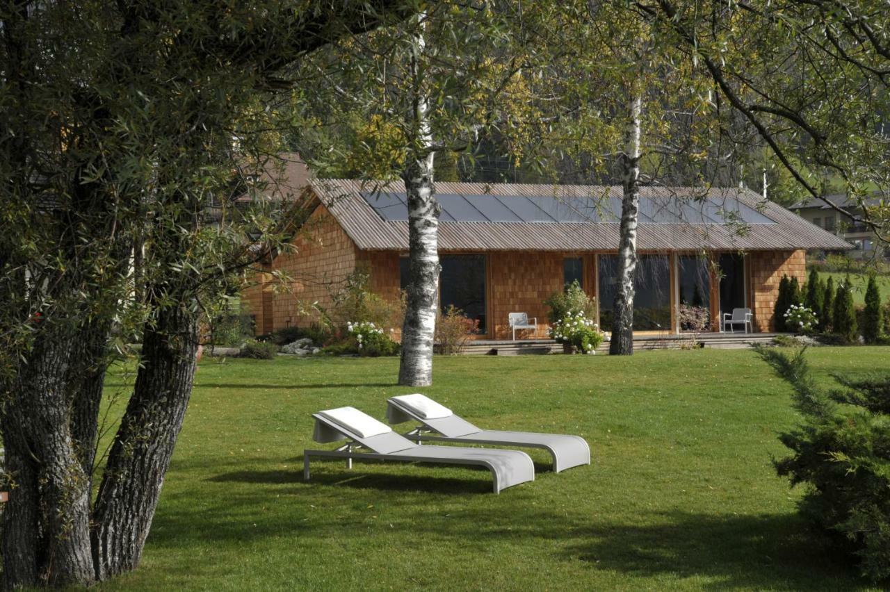 Seehotel Enzian Weissensee Zewnętrze zdjęcie